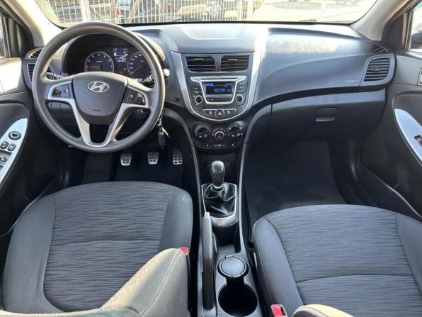 Hyundai Solaris I Рестайлинг с пробегом 2015 года, цена 790 000 рублей, 187082 км, хэтчбек, Автокод Объявления