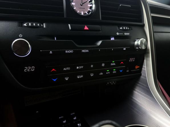 Lexus RX IV Рестайлинг с пробегом 2019 года, цена 4 600 000 рублей, 135130 км, внедорожник, Автокод Объявления