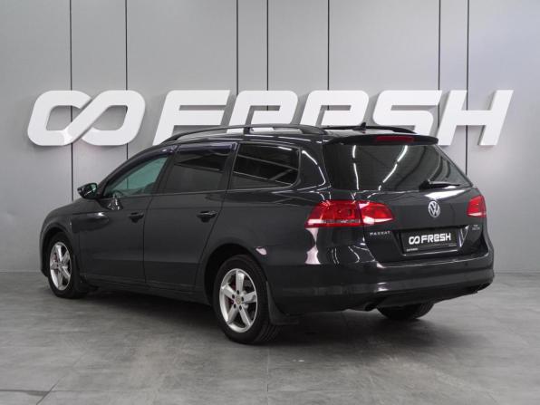 Volkswagen Passat B7 с пробегом 2011 года, цена 849 000 рублей, 270380 км, универсал, Автокод Объявления