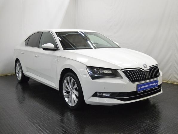 Skoda Superb III с пробегом 2017 года, цена 2 100 000 рублей, 206000 км, лифтбек, Автокод Объявления