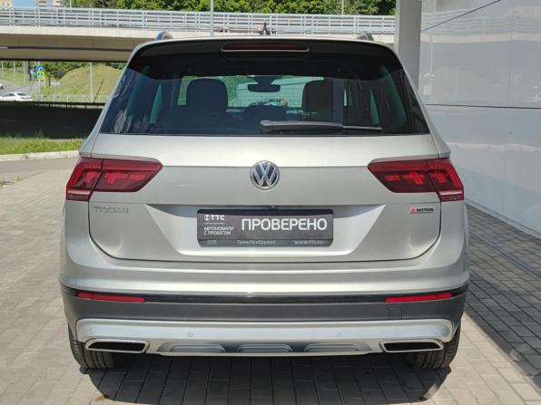 Volkswagen Tiguan II с пробегом 2020 года, цена 2 450 000 рублей, 127713 км, внедорожник, Автокод Объявления