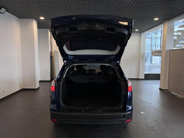 Ford Focus III с пробегом 2012 года, цена 595 000 рублей, 230503 км, универсал, Автокод Объявления
