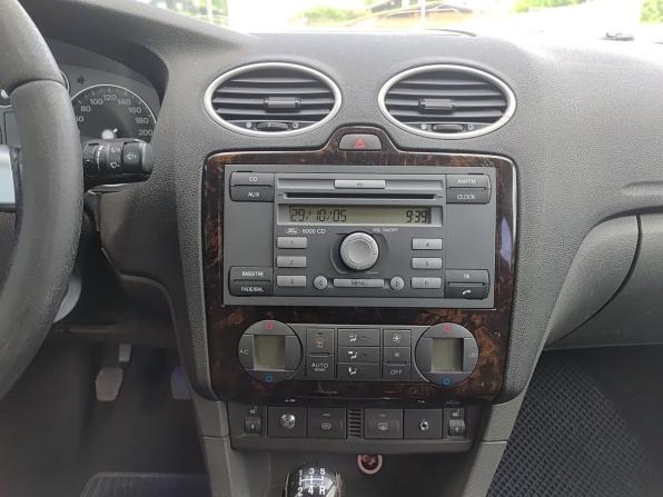 Ford Focus II с пробегом 2005 года, цена 299 800 рублей, 233720 км, хэтчбек, Автокод Объявления
