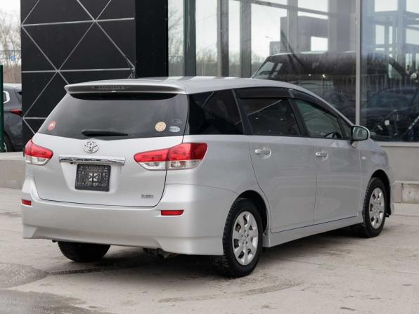 Toyota Wish II с пробегом 2011 года, цена 1 355 000 рублей, 237456 км, минивэн, Автокод Объявления