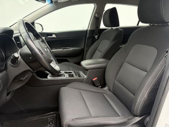 Kia Sportage IV Рестайлинг с пробегом 2020 года, цена 2 222 000 рублей, 107220 км, внедорожник, Автокод Объявления