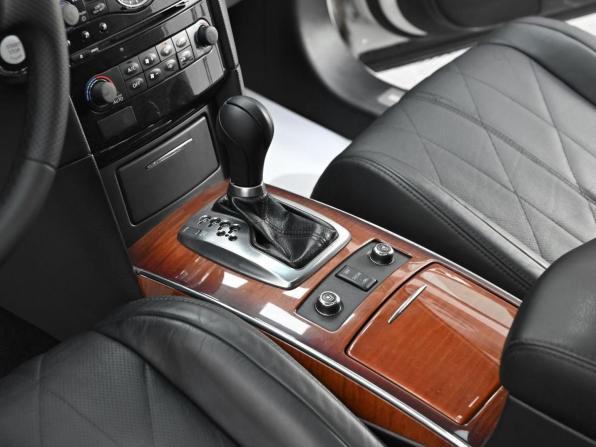 Infiniti FX II (S51) Рестайлинг с пробегом 2013 года, цена 1 479 000 рублей, 134157 км, внедорожник, Автокод Объявления