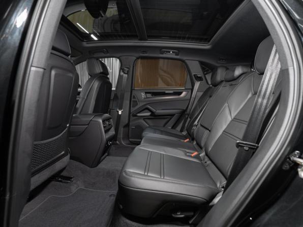 Новый Porsche Cayenne III Рестайлинг 2026 года, цена 17 990 000 рублей, внедорожник, Автокод Объявления