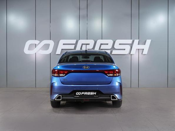 Kia Rio IV Рестайлинг с пробегом 2021 года, цена 1 589 000 рублей, 59520 км, седан, Автокод Объявления