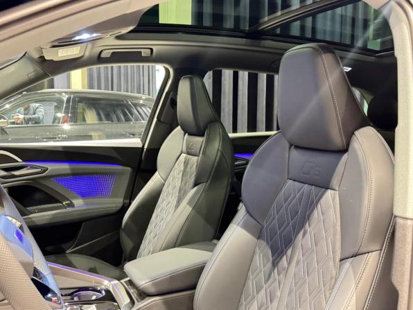 Audi Q5 III с пробегом 2025 года, цена 6 990 000 рублей, 10 км, внедорожник, Автокод Объявления