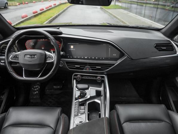 Geely Tugella I Рестайлинг с пробегом 2023 года, цена 2 699 000 рублей, 76486 км, внедорожник, Автокод Объявления
