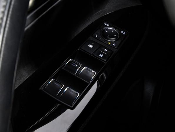 Lexus LX III Рестайлинг 2 с пробегом 2019 года, цена 7 500 000 рублей, 85310 км, внедорожник, Автокод Объявления