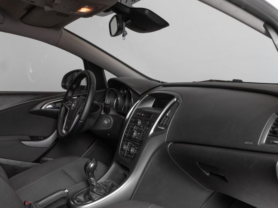 Opel Astra J Рестайлинг Казань  - изображение 7