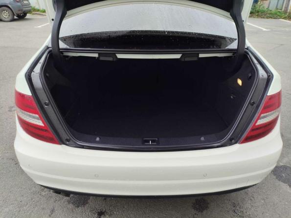 Mercedes-Benz C-Класс III (W204) Рестайлинг с пробегом 2013 года, цена 1 440 000 рублей, 97154 км, седан, Автокод Объявления