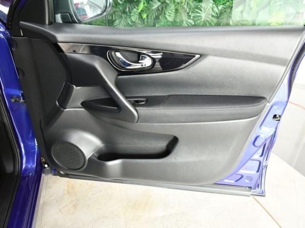 Nissan Qashqai II с пробегом 2016 года, цена 1 857 000 рублей, 67847 км, внедорожник, Автокод Объявления