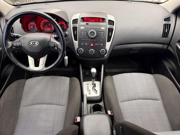 Kia Ceed I Рестайлинг с пробегом 2012 года, цена 999 000 рублей, 77300 км, хэтчбек, Автокод Объявления