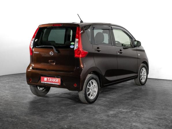 Nissan Dayz I Рестайлинг с пробегом 2017 года, цена 645 500 рублей, 81100 км, хэтчбек, Автокод Объявления