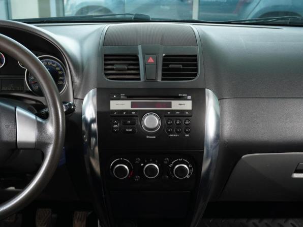 Suzuki SX4 I (Classic) Рестайлинг с пробегом 2010 года, цена 638 000 рублей, 250131 км, хэтчбек, Автокод Объявления
