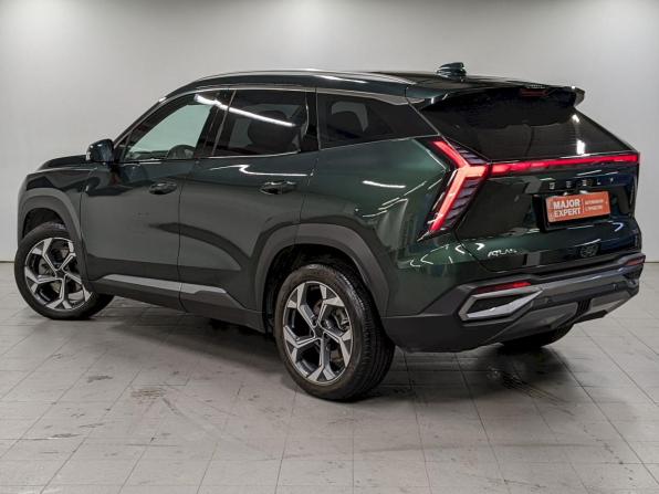 Geely Atlas II с пробегом 2024 года, цена 3 090 000 рублей, 22209 км, внедорожник, Автокод Объявления