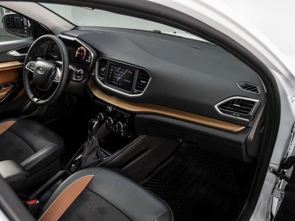 Lada (ВАЗ) Vesta I Рестайлинг (NG) с пробегом 2024 года, цена 1 645 000 рублей, 14900 км, универсал, Автокод Объявления