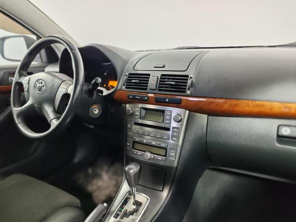 Toyota Avensis II Рестайлинг с пробегом 2007 года, цена 985 000 рублей, 124201 км, седан, Автокод Объявления