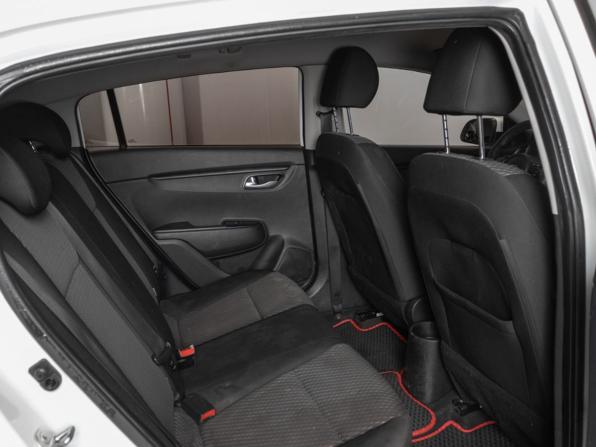 Kia Rio IV с пробегом 2018 года, цена 1 250 000 рублей, 104533 км, хэтчбек, Автокод Объявления