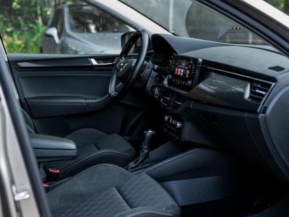 Skoda Rapid II с пробегом 2022 года, цена 1 685 000 рублей, 86532 км, лифтбек, Автокод Объявления