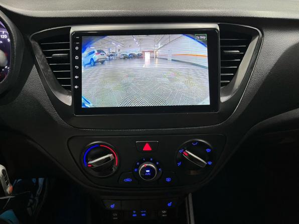 Hyundai Solaris II с пробегом 2017 года, цена 1 140 000 рублей, 148000 км, седан, Автокод Объявления