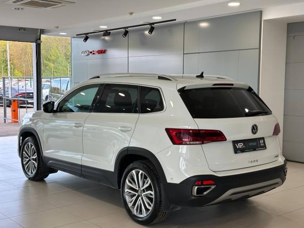Volkswagen Taos I с пробегом 2021 года, цена 2 515 000 рублей, 90035 км, внедорожник, Автокод Объявления