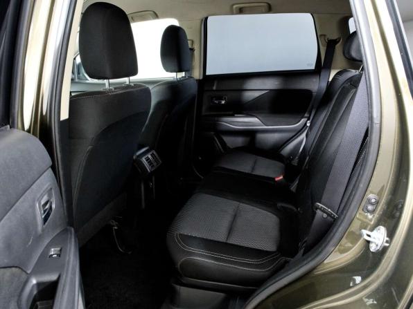 Mitsubishi Outlander III Рестайлинг 2 с пробегом 2018 года, цена 1 698 000 рублей, 156725 км, внедорожник, Автокод Объявления