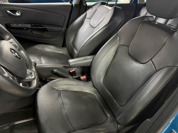 Renault Kaptur I с пробегом 2016 года, цена 1 120 000 рублей, 223000 км, внедорожник, Автокод Объявления
