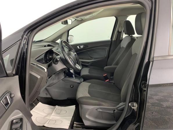Ford EcoSport II с пробегом 2015 года, цена 983 000 рублей, 125616 км, внедорожник, Автокод Объявления