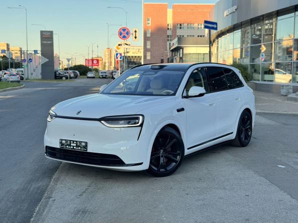 Новый Aito M7 II 2026 года, цена 9 550 000 рублей, внедорожник, Автокод Объявления
