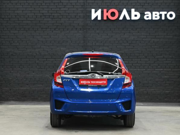 Honda Fit III с пробегом 2016 года, цена 1 100 000 рублей, 96700 км, хэтчбек, Автокод Объявления