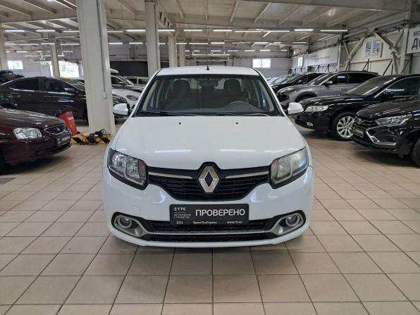 Renault Logan II с пробегом 2018 года, цена 635 000 рублей, 184430 км, седан, Автокод Объявления