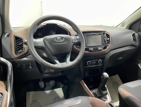 Lada (ВАЗ) XRAY I с пробегом 2017 года, цена 790 000 рублей, 95180 км, хэтчбек, Автокод Объявления
