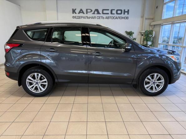 Ford Kuga II Рестайлинг с пробегом 2017 года, цена 1 560 000 рублей, 134000 км, внедорожник, Автокод Объявления