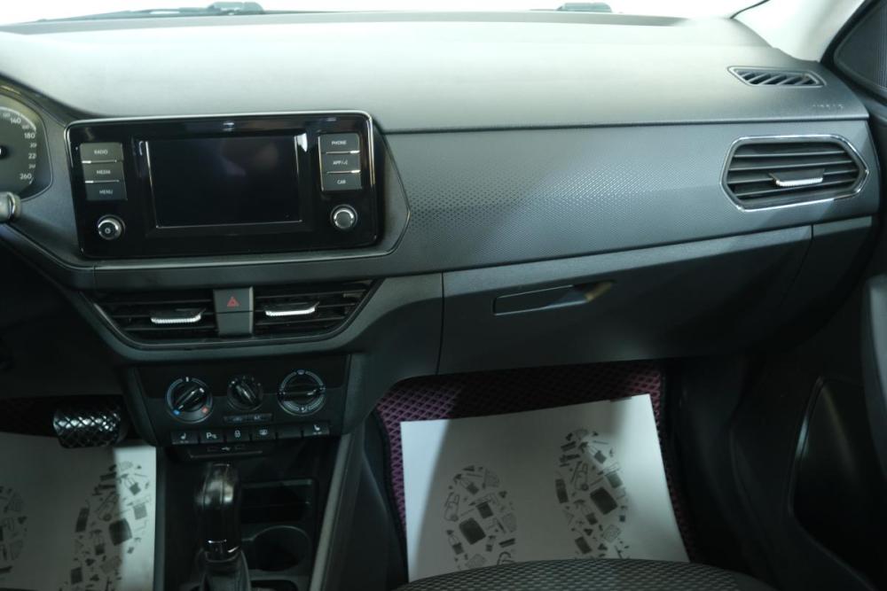 Volkswagen Polo VI Омск  - изображение 16
