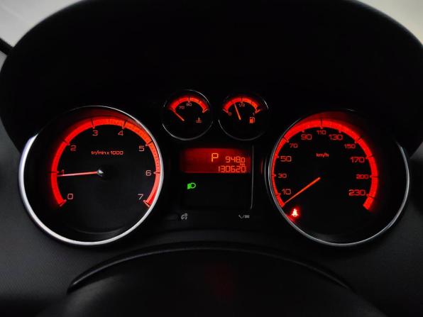 Peugeot 408 I с пробегом 2014 года, цена 584 000 рублей, 130000 км, седан, Автокод Объявления