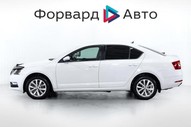 Skoda Octavia III (A7) Рестайлинг с пробегом 2020 года, цена 1 949 000 рублей, 122000 км, лифтбек, Автокод Объявления