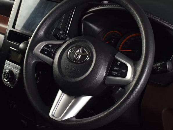 Toyota Roomy I с пробегом 2020 года, цена 1 199 995 рублей, 68530 км, микровэн, Автокод Объявления