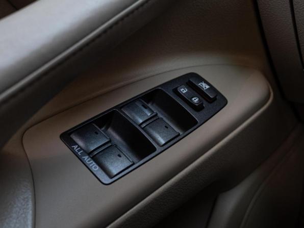 Lexus LX III с пробегом 2008 года, цена 3 100 000 рублей, 242532 км, внедорожник, Автокод Объявления