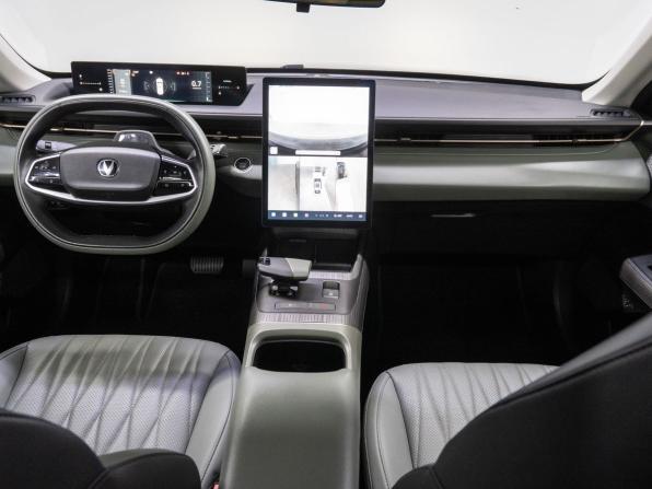 Changan Lamore с пробегом 2023 года, цена 1 750 000 рублей, 69827 км, седан, Автокод Объявления