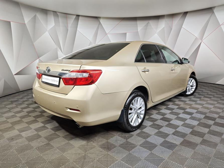 Toyota Camry VII (XV50) Москва  - изображение 2