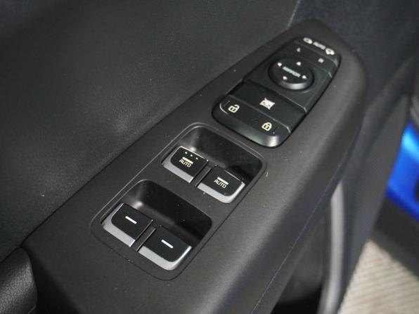 Kia Sportage IV Рестайлинг с пробегом 2021 года, цена 2 405 000 рублей, 103107 км, внедорожник, Автокод Объявления