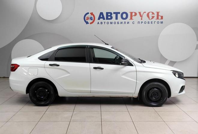 Lada (ВАЗ) Vesta I с пробегом 2021 года, цена 868 000 рублей, 116468 км, седан, Автокод Объявления