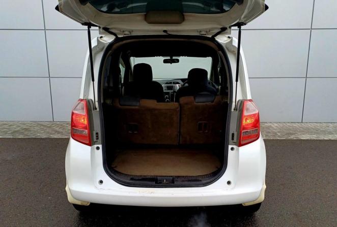 Toyota Ractis I с пробегом 2007 года, цена 600 000 рублей, 355204 км, хэтчбек, Автокод Объявления