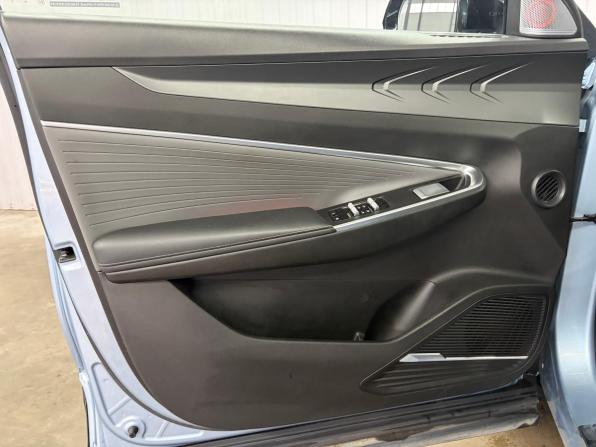 Geely Cityray с пробегом 2024 года, цена 2 397 000 рублей, 22050 км, внедорожник, Автокод Объявления