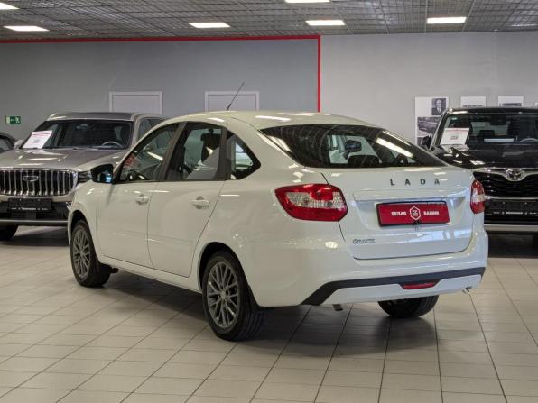 Lada (ВАЗ) Granta I Рестайлинг с пробегом 2022 года, цена 799 900 рублей, 92000 км, хэтчбек, Автокод Объявления