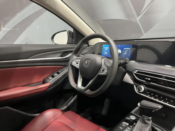 Changan Eado Plus с пробегом 2024 года, цена 1 649 000 рублей, 9345 км, седан, Автокод Объявления