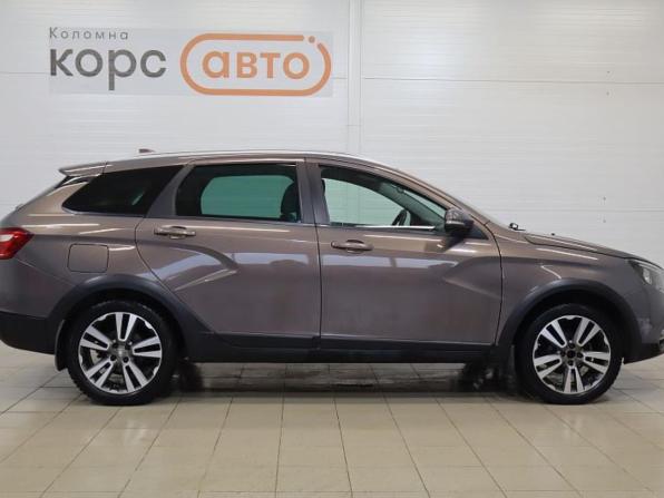 Lada (ВАЗ) Vesta I с пробегом 2018 года, цена 839 700 рублей, 110732 км, универсал, Автокод Объявления